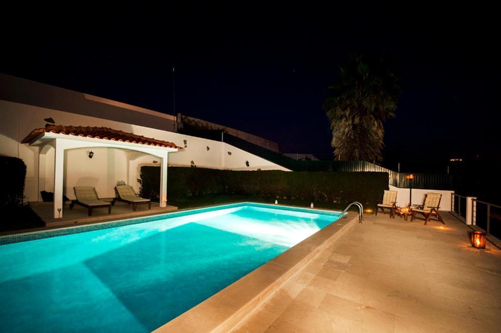 אריסרייה Beachouse - Surf, Bed & Breakfast מראה חיצוני תמונה